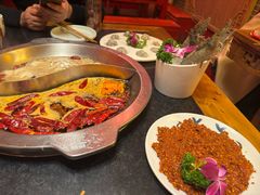 -大龙辣火锅·龙虾·烧烤(湖滨新天地店)