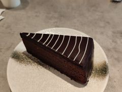牙买加巧克力松露蛋糕-JamaicaBlue Cafe(乌鲁木齐中路店)