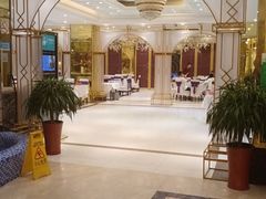 -艳阳天酒店(五里新村店)