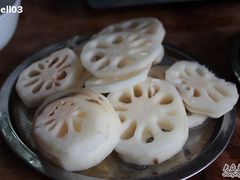 藕-钰洁腊排骨火锅