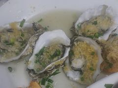 -范饭椰林川湘味海鲜·椰子鸡(三亚湾椰梦长廊店)