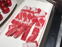 -海底捞火锅鲜切牛肉主题店(长寿路店)