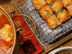 -雀舞云南菜(天津天河城购物中心店)