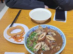 -门框胡同百年卤煮(鸟巢店)