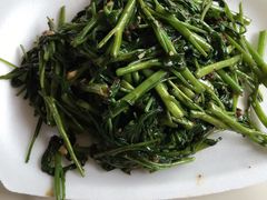 -纽顿熟食中心
