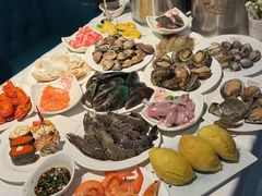 -领鲜活海鲜榴莲自助火锅(东门店)