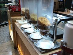 -松山湖凯悦酒店·Café自助餐厅·周末火舞秀表演