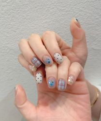 -猪猪女孩日式美睫美甲