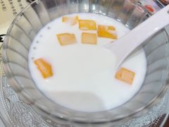 -广信牛奶甜品世家(台东店)