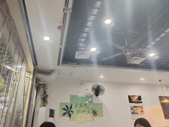 -老何家后安粉·糟粕醋海鲜火锅(三亚湾椰梦长廊店)