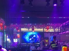 -喜鹊音乐酒馆(西街店)