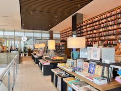 -茑屋书店(天目里店)