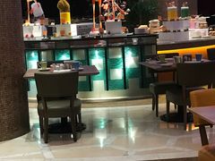 大堂-咖啡苑自助餐厅·中国大饭店