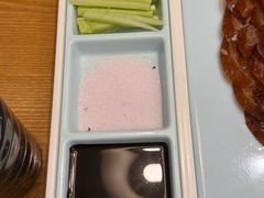 -海派美食·家宴海鲜青岛菜·石锅鲽鱼头(东方城店)