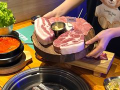 -唯成•韩国炭火烤肉 유성고기