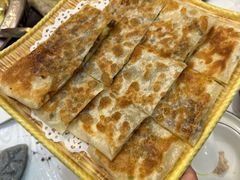 -乡土黄·鲜牛肉火锅·小龙虾(兴业街店)