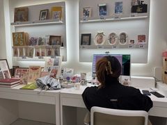 -HIMO海马体照相馆(上海华润CP静安店)