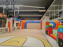 -悦动体能篮球羽毛球网球(三里河店)