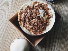 -蜜蜂小象·榴莲千层蛋糕(时代汇11栋店)