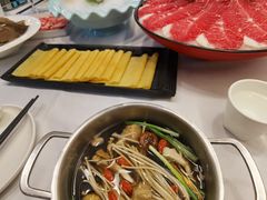 -德天肥牛海鲜火锅(龙吟坊店)