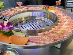 -哈哈碳都·牛肋条无限自助烤肉(台江万达店)