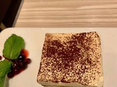 -必胜客(安盛金马店)