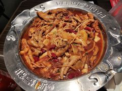 -胖哥俩肉蟹煲(湖滨银泰in77店)