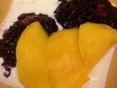 芒果白雪黑糯米甜甜-满记甜品(王府井北京市百货大楼店)