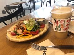 -HELLO 27 意面·沙拉·帕尼尼