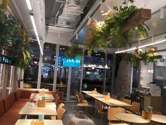 大堂-老乡鸡(上海白玉兰广场店)