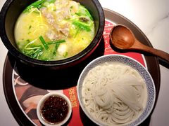 -妈妈故事米线(市府恒隆店)