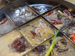-正南齊北重庆老火锅(光华村直营店)