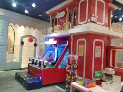 -奈尔宝·儿童乐园·亲子餐厅(华采天地店)