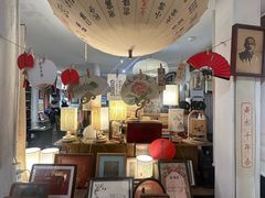 -邊城書店