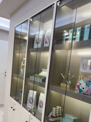 -咪咪专业脱毛连锁机构