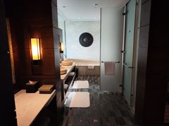 -海南清水湾莱佛士酒店