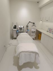 -SKINIST丽铂医疗美容
