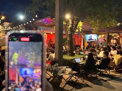 -席娜卡琳火车铁道夜市