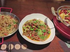 -拾捌川·自贡爆炒(新街口店)