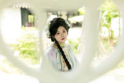 -一揽芳华汉服旗袍体验馆(拙政园店)