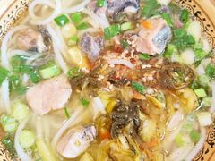 -正宗李家土鸡米线店