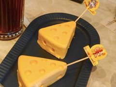 -必胜客(尹山湖歌林公园店)