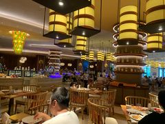 大堂-艺厨风尚餐厅 · 桔钓沙莱华度假酒店