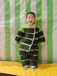 -蹦蹦跳跳(新奥购物中心店)