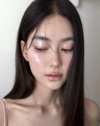 -明天见·化妆造型工作室