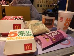 -麦当劳(得来速店)