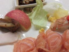 android_upload_pic-小天鹅戴斯酒店鲸鲨百汇创作料理