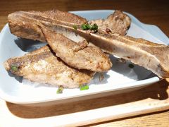 -蜜桃餐厅·伴山(湖滨商业街店)