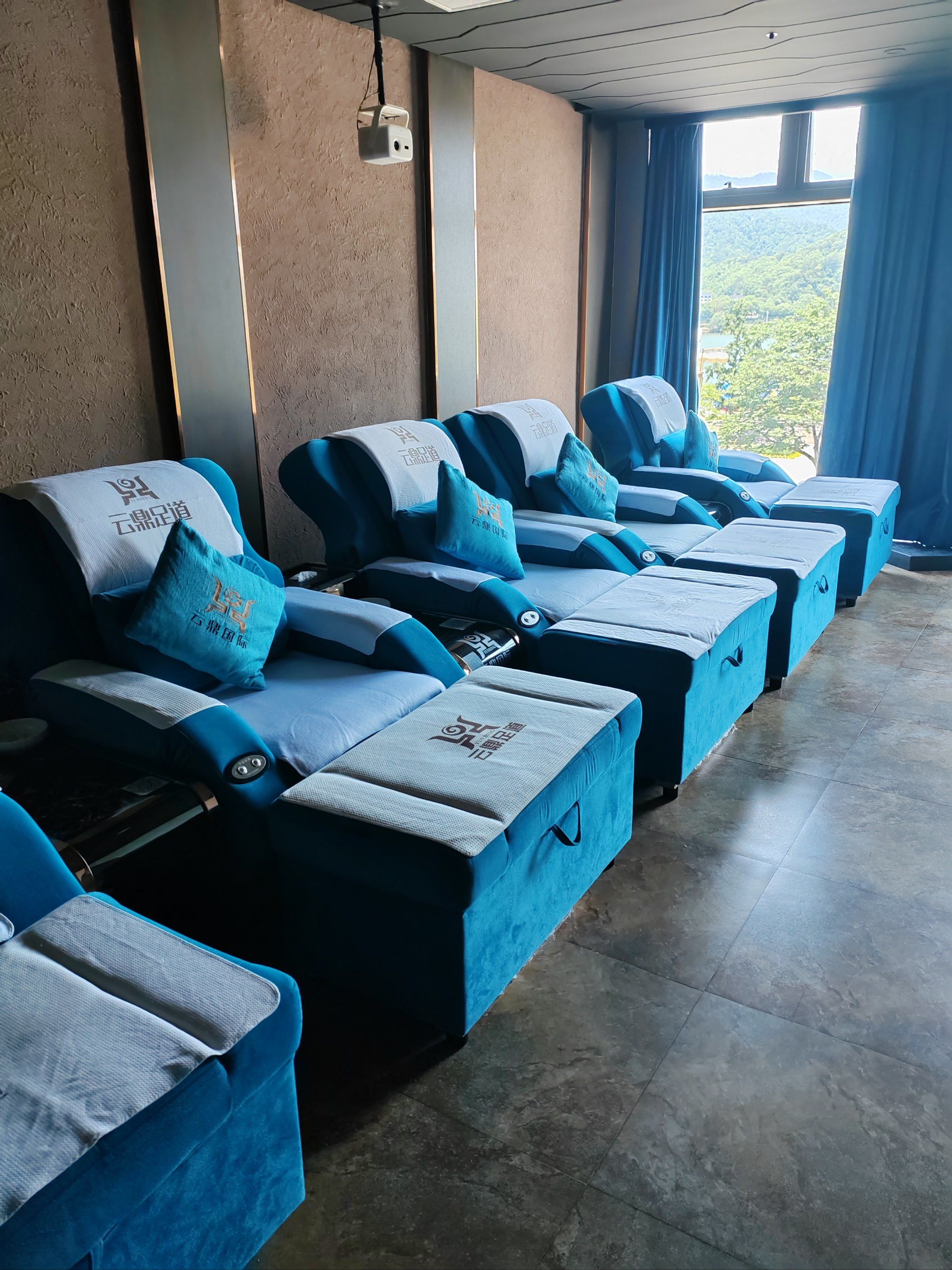 云鼎足浴欢迎你