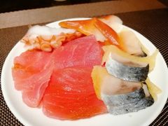 -元素自助餐厅·生蚝·海鲜·刺身(萝岗汇华希尔顿逸林酒店)